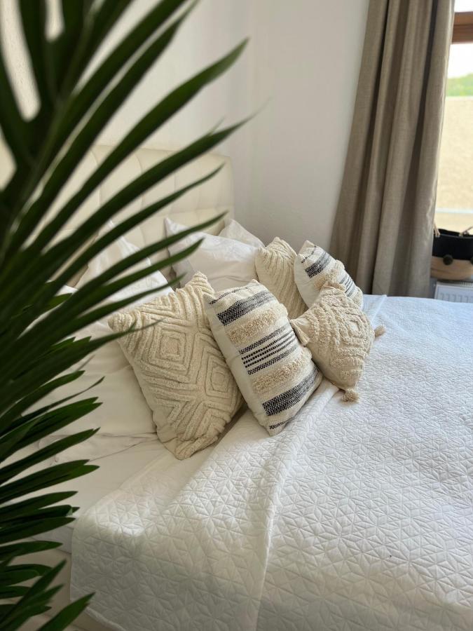 Wanderlust East73 Apartment *